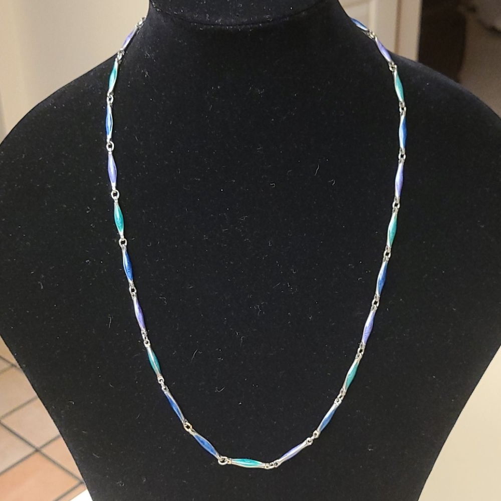 Chain Multi Colored Necklace